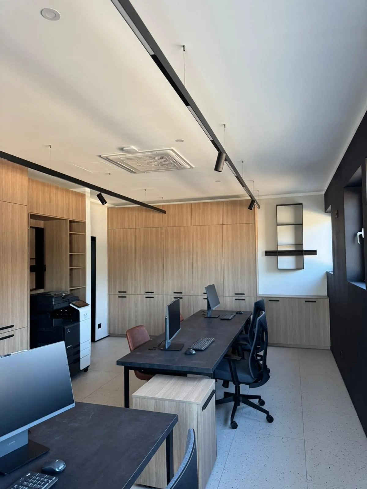 Proiect birouri — poza 5