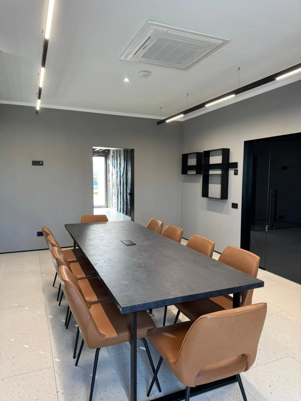 Proiect birouri — poza 8