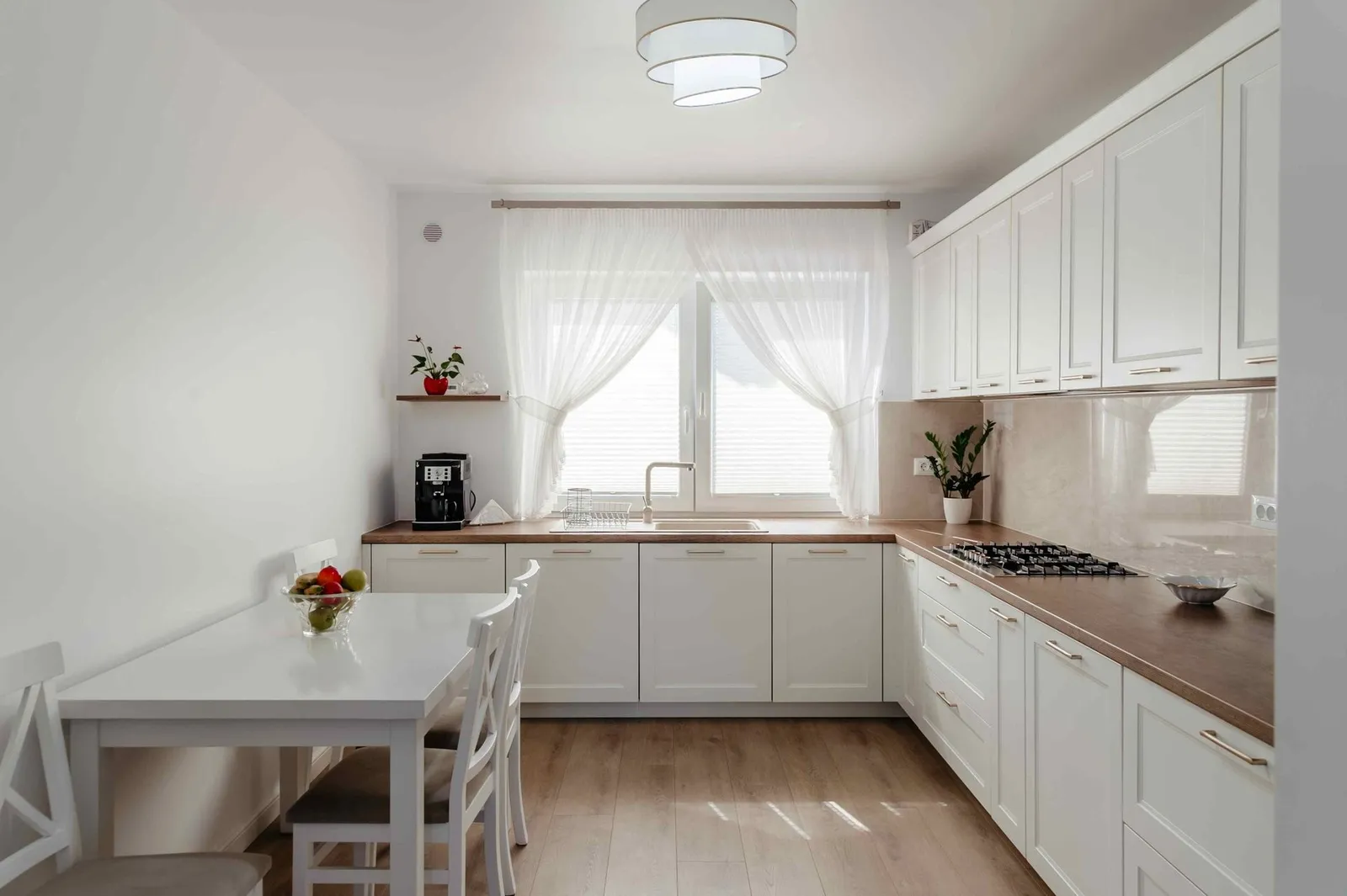 Frame Lack — alb, proiect Suceava