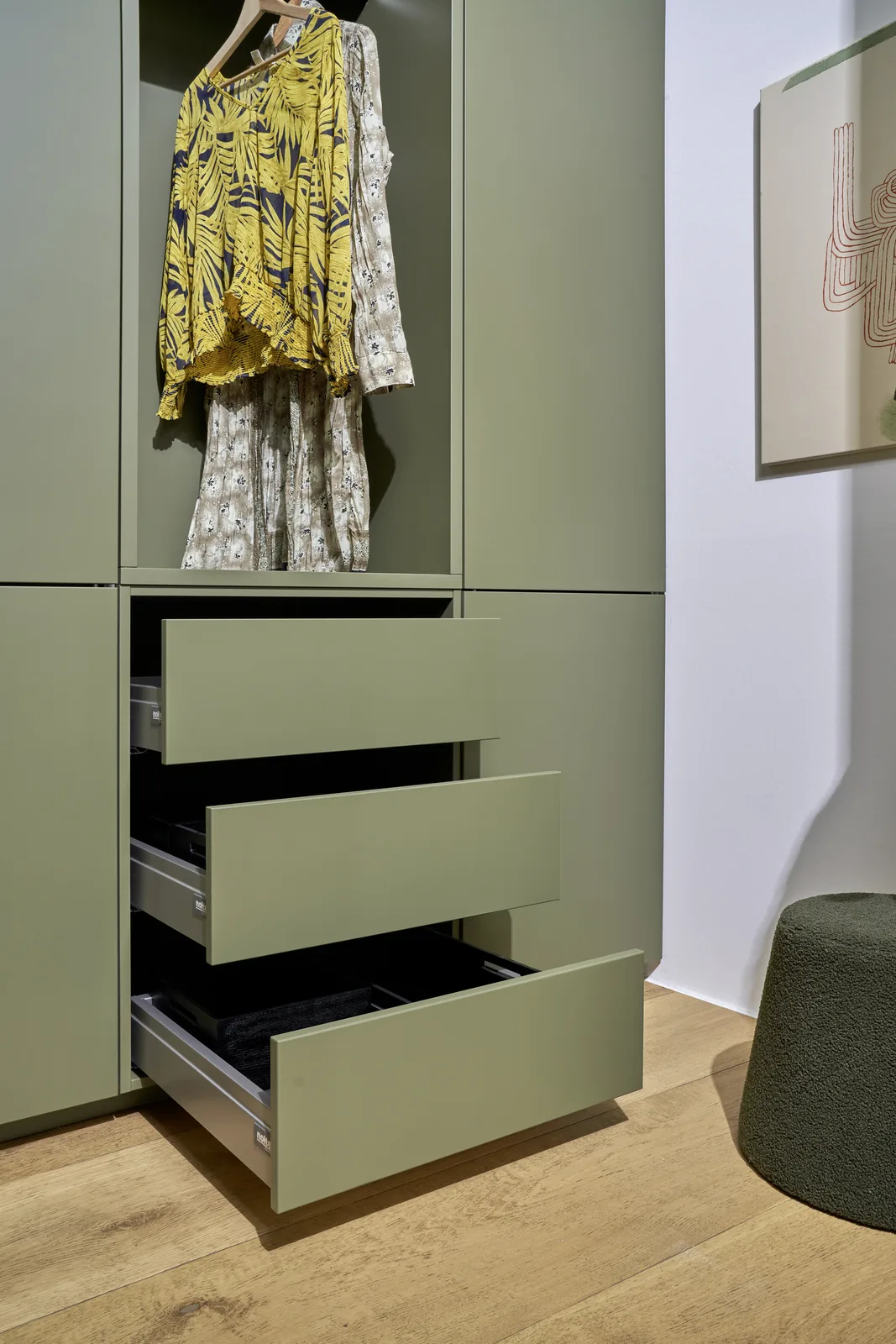 Soft Lack — olive, dulapuri cu sertare deschise — poza 2