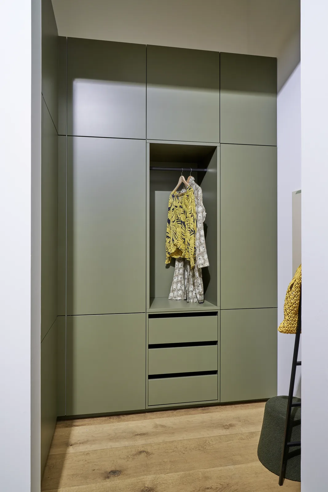 Soft Lack — olive softmatt, mobilier de hol, Suceava